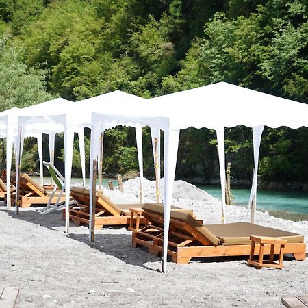 Park Blini Shala River Moll' e Shoshit Exterior foto